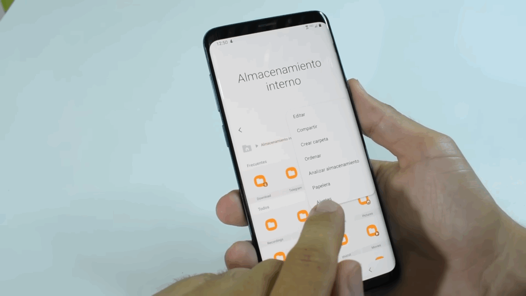 pantalla de almacenamiento interno movil